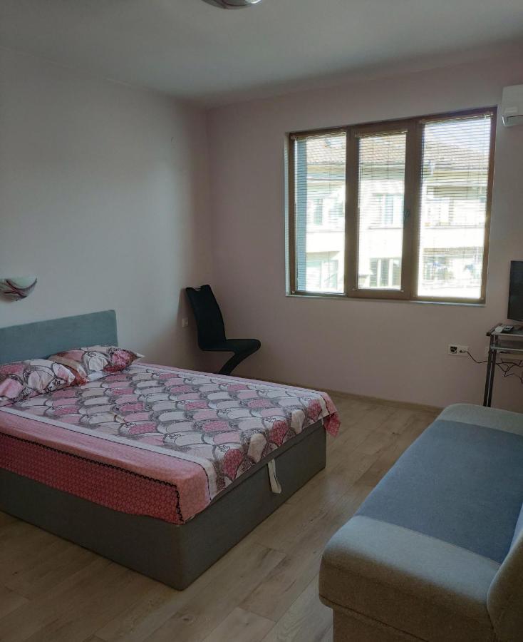 Liliya Apartment Pleven Exterior photo